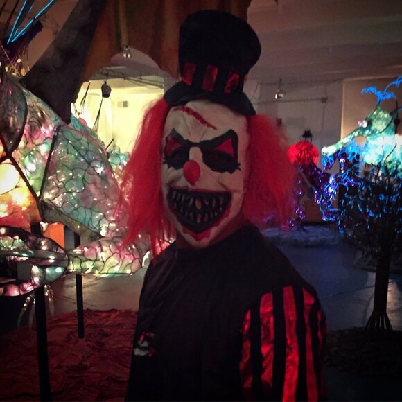 🎪 Carver the Killer Clown Costume (Adult Medium) - Picture 3 of 16